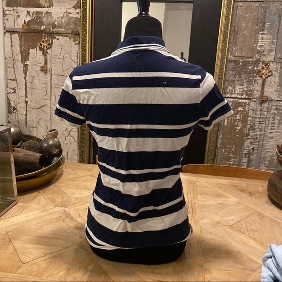 Tommy Hilfiger v-neck collared tee - Picture 2 of 4